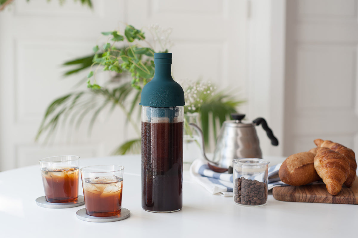 Hario Cold Brew Coffee Filter in Bottle (Deep Teal)