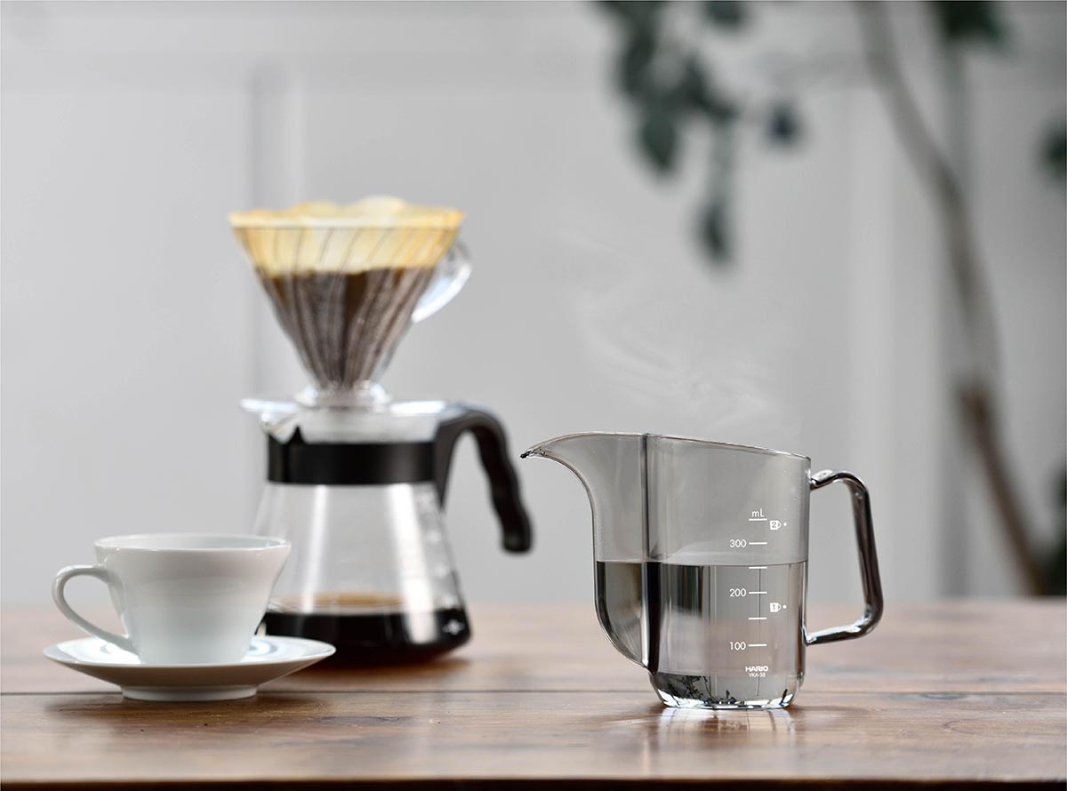 Simply Hario V60 Glass Brewing Kit Hario V60 Drip Kettle AIR Bundle
